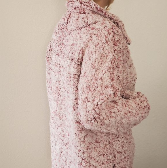 Cozy Sherpa Fleece Pullover Top - Picture 4 of 8